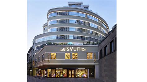 sede louis vuitton milano